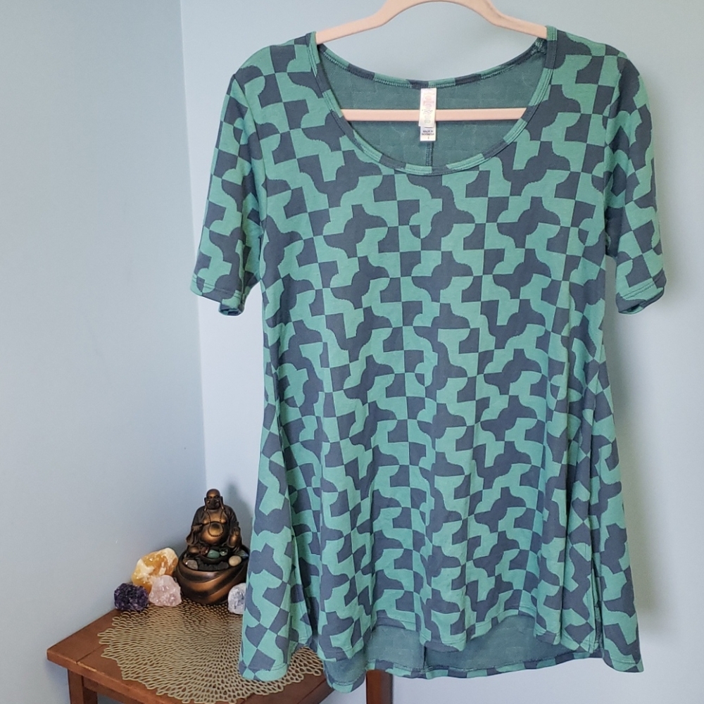 🌈 (3 for $15) LulaRoe Perfect T Top